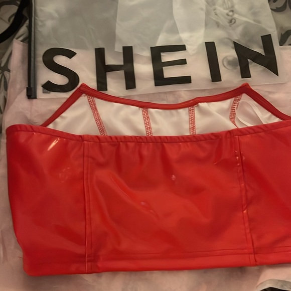 SHEIN faux patent leather like top (crop top) red size large new with bag - Picture 6 of 6